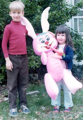 Picture of Maryhelen Arnold, about age 3, and Billy Arnold, age about 6, at Easter