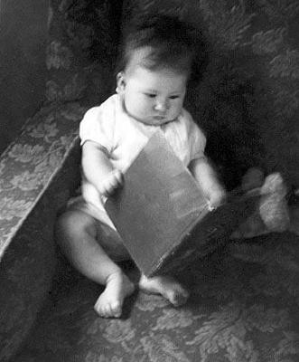 Picture of Sandra Lee Willis, age 5 months, Easton, Maryland September 1941