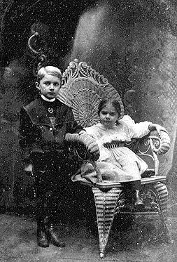 Picture of Harvey Howell Willis and Mildred Hopkins Willis
