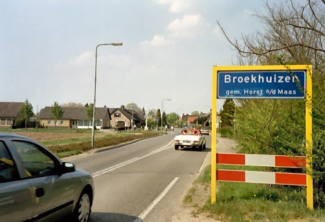 Picture of entry to Broekhuizen from Lottum, Limburg, Netherlands