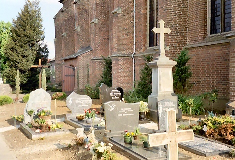 Picture of the graveyard Broekhuizen, Limburg, Netherlands
