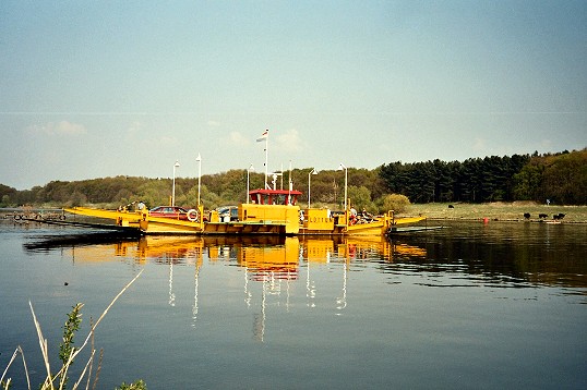 Picture of the ferry leaving Lottum, Limburg, Netherlands