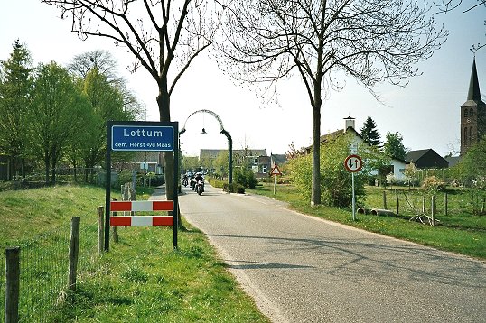 Picture of the road into Lottum from the ferry, Limburg, Netherlands