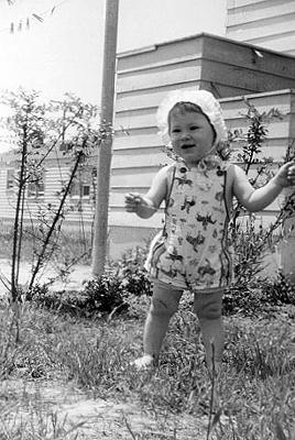 Picture of Sandra Lee Willis, age 1,  Aberdeen, Maryland July 1942